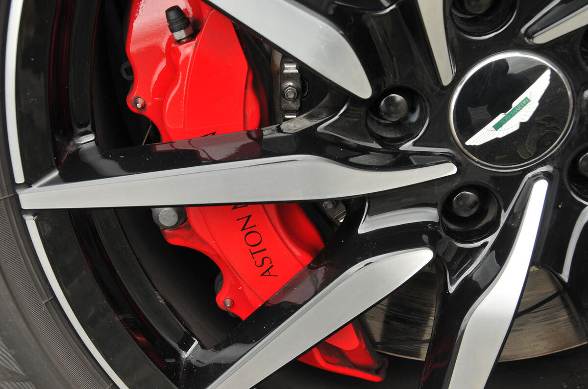 Aston Martin DB11 red brake calipers