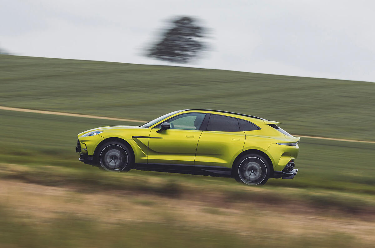 aston martin dbx 707 review 2024 04 side panning aston martin dbx 707 review 2024 04 side panning
