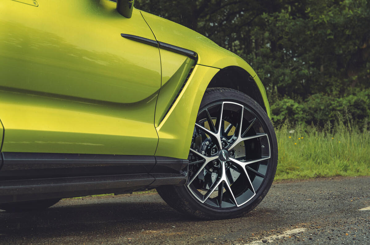 aston martin dbx 707 review 2024 07 wheels aston martin dbx 707 review 2024 07 wheels