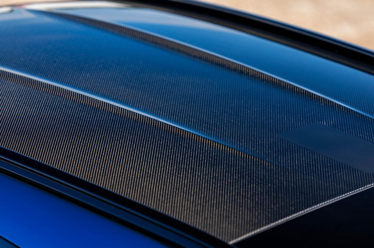 Aston Martin DBX review 2025 007