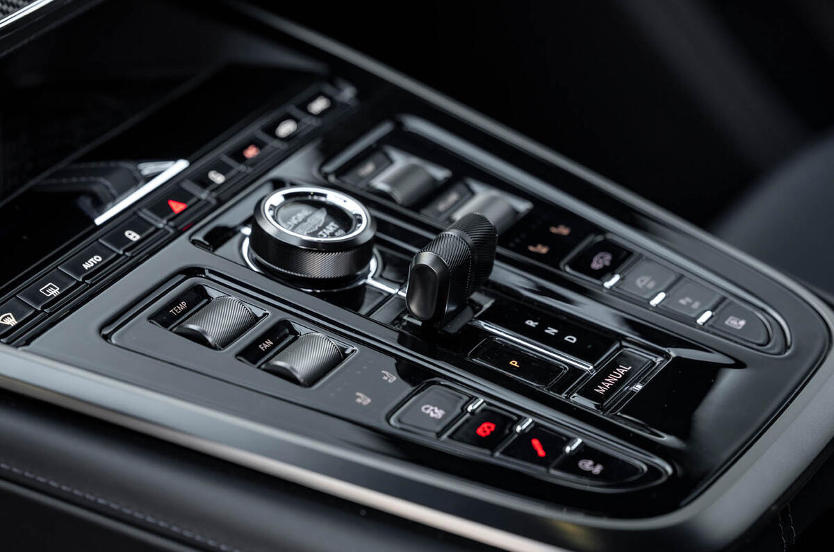 Aston Martin DBX review 2025 019