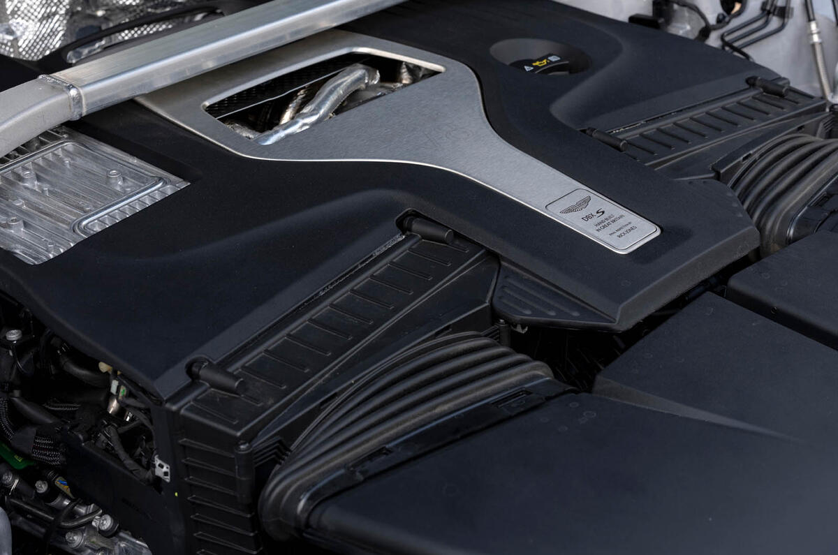 Aston Martin DBX review 2025 022
