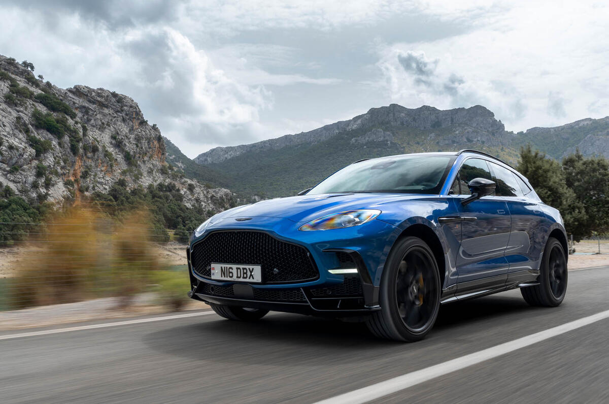 Aston Martin DBX review 2025 023