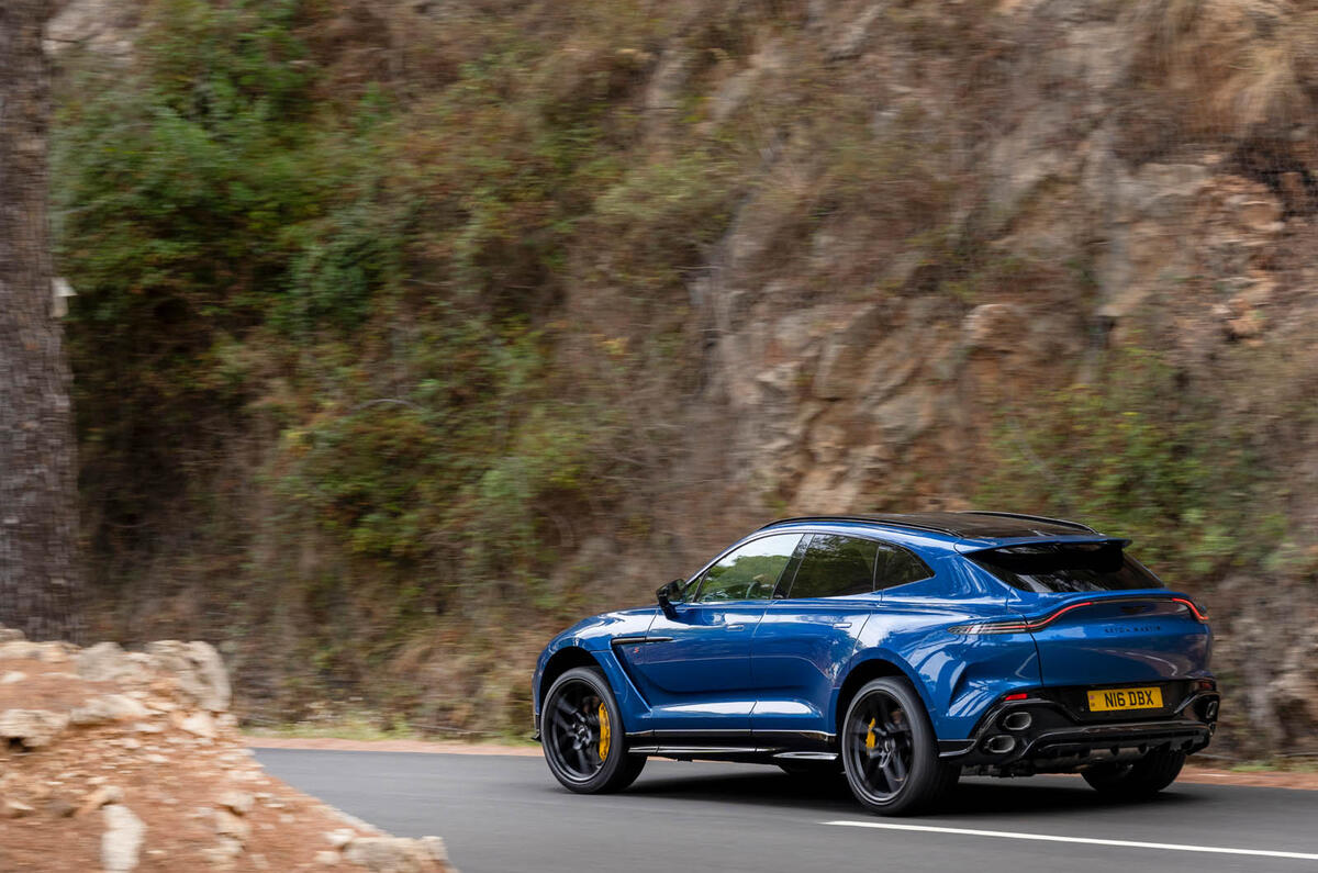 Aston Martin DBX review 2025 024