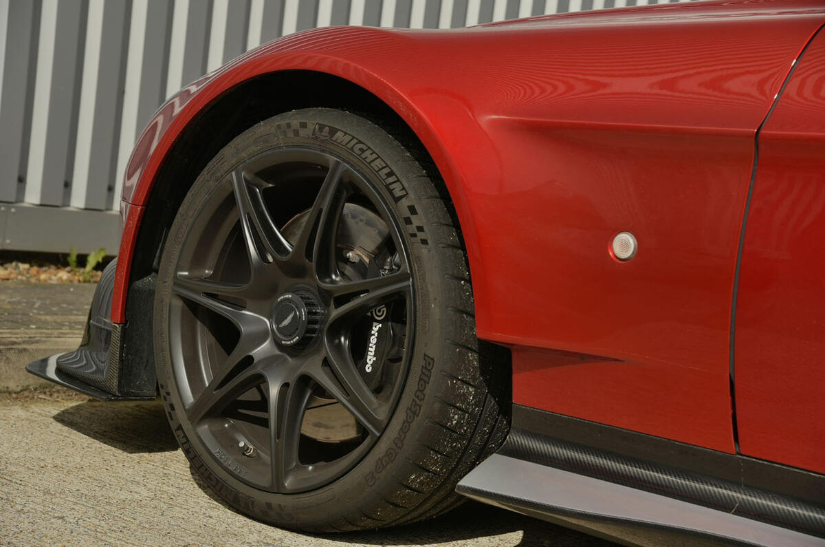 17in Aston Martin Vantage GT8 alloy wheels