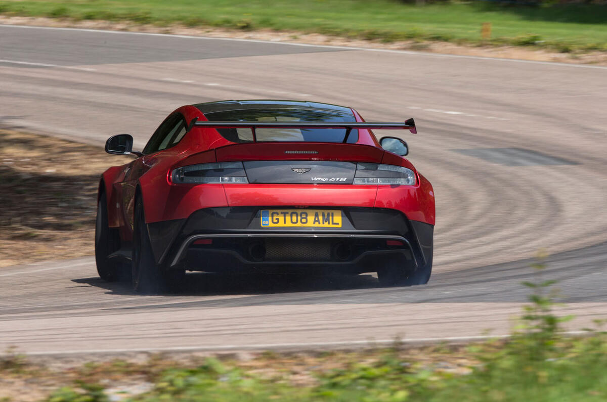 Aston Martin Vantage GT8 rear drifting