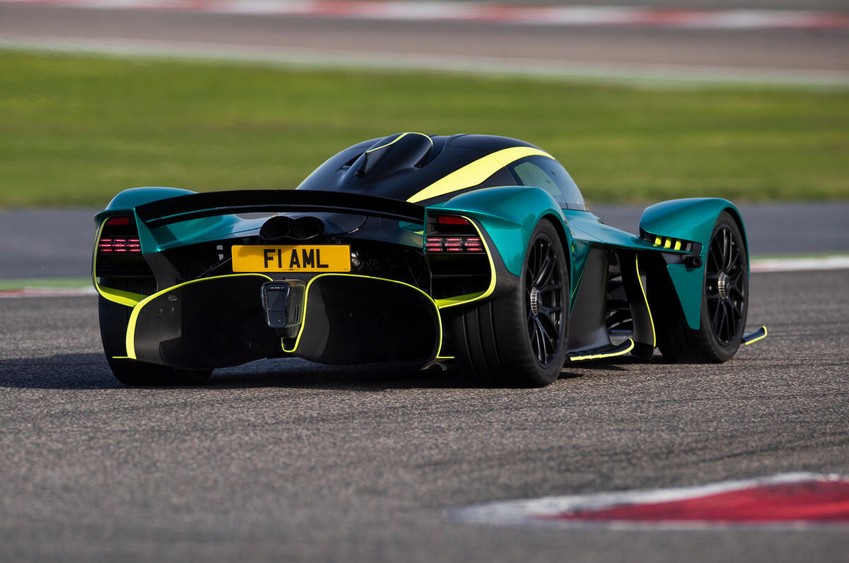 aston martin valkyrie 2023 16 aston martin valkyrie 2023 16