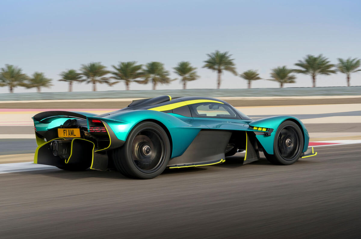 aston martin valkyrie 2023 18 aston martin valkyrie 2023 18