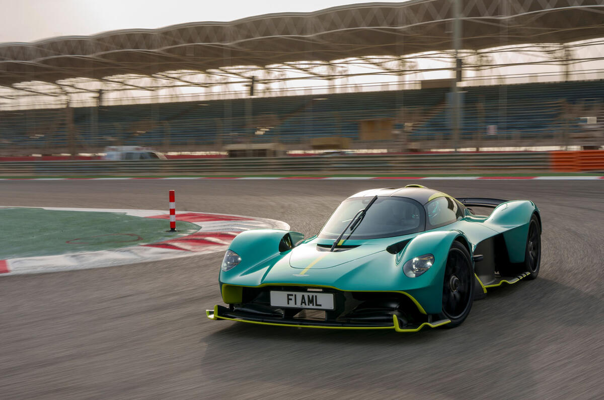 aston martin valkyrie 2023 19 aston martin valkyrie 2023 19