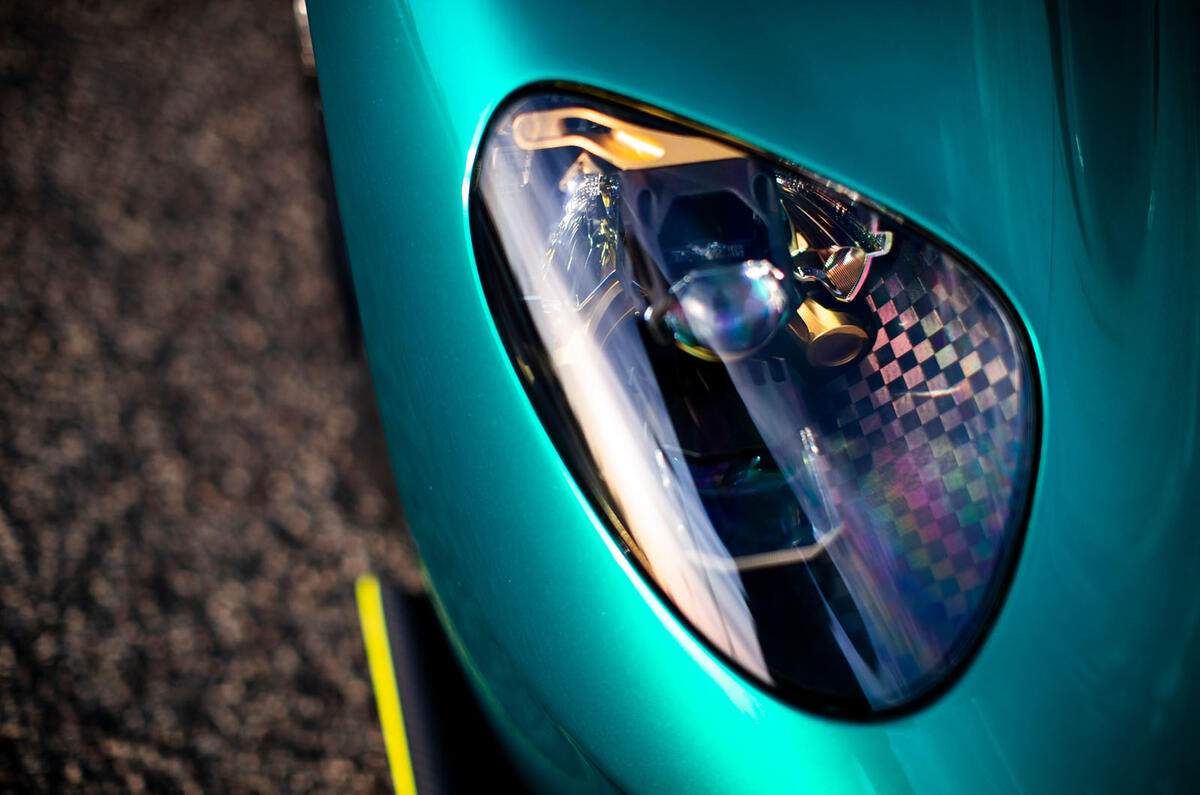 aston martin valkyrie 2023 28 aston martin valkyrie 2023 28