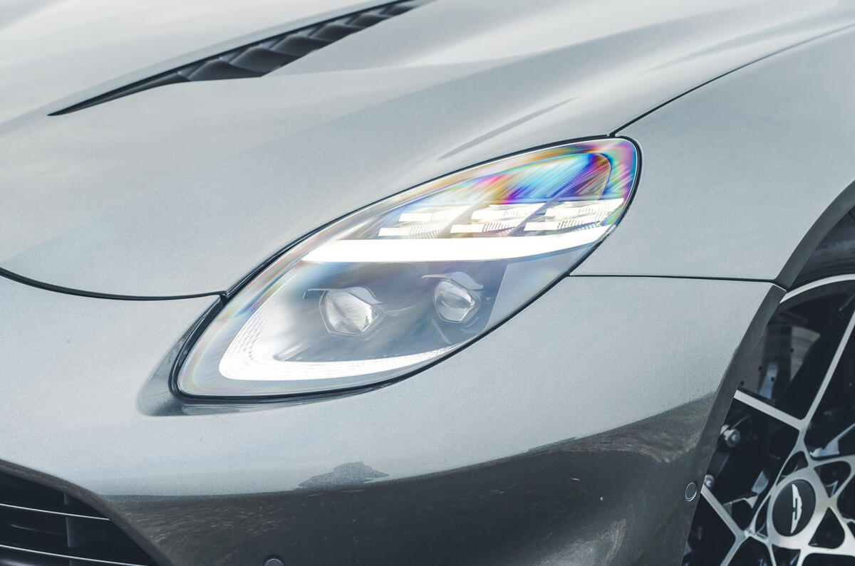 Aston martin vanquish rt 2025 13 headlight