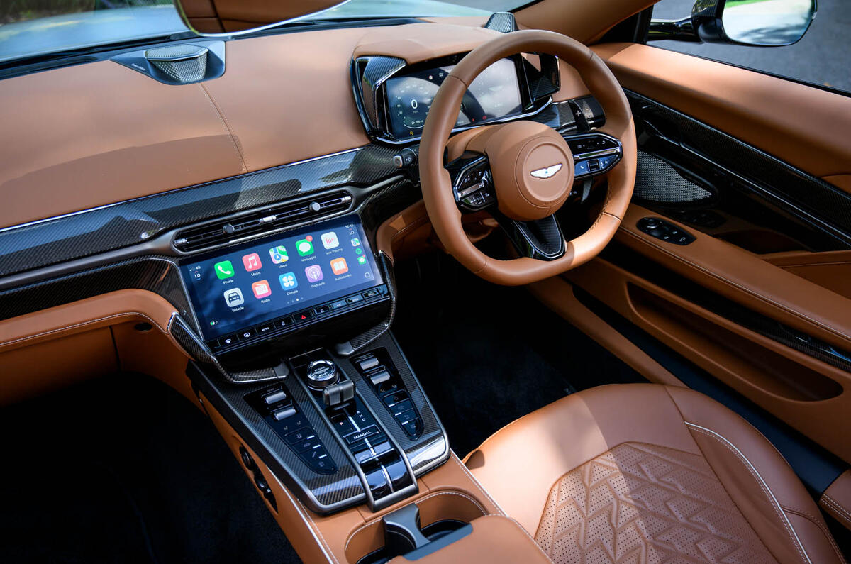 Aston Martin Vanquish Volante : compte-rendu 2025 013