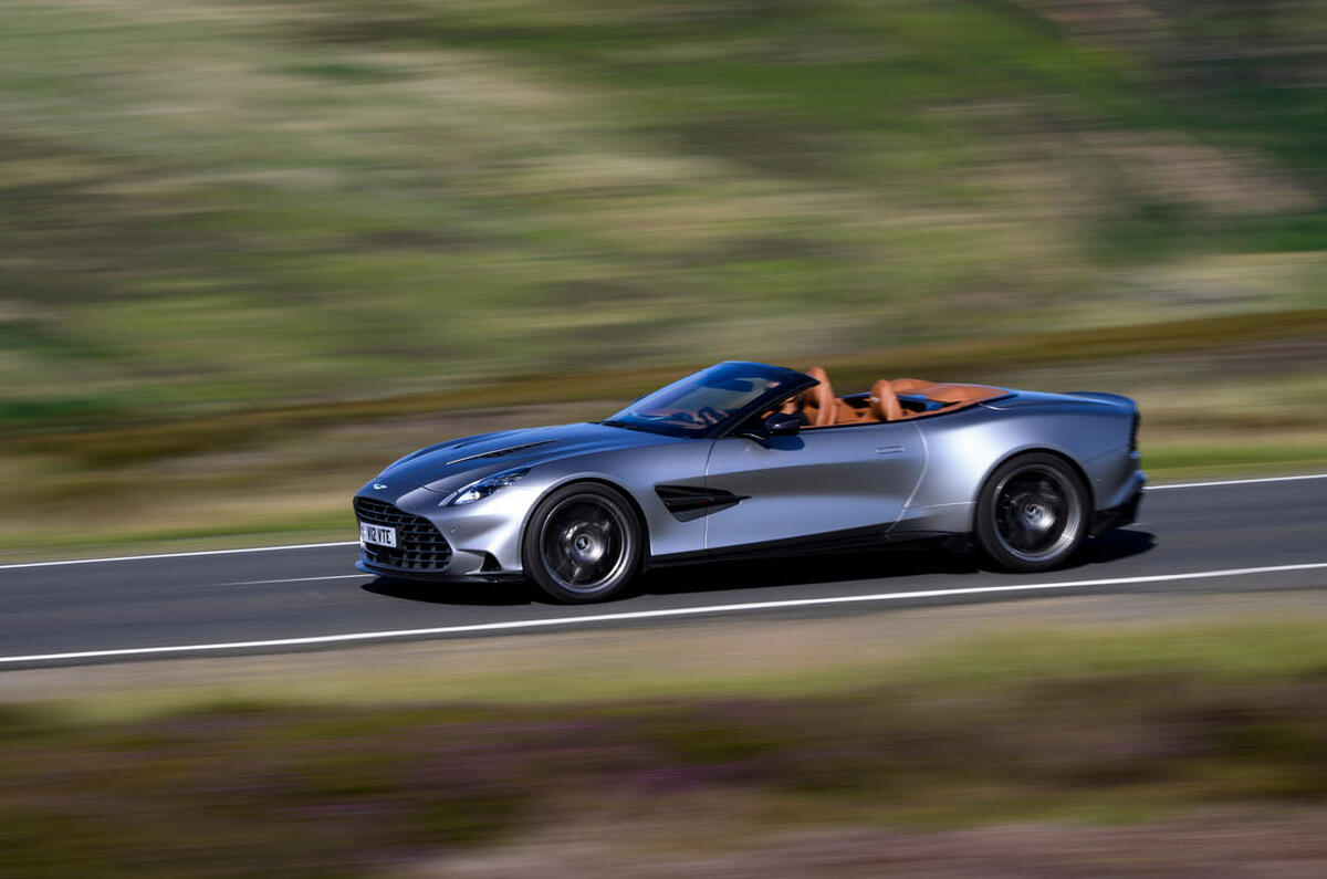 Aston Martin Vanquish Volante - compte-rendu 2025 024