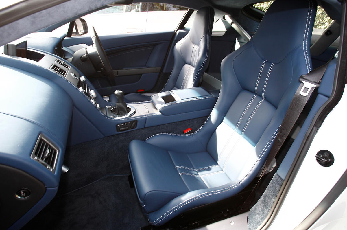 Aston Martin V8 Vantage front seats