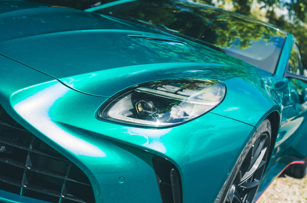 Aston Martin Vantage S review 2026 04