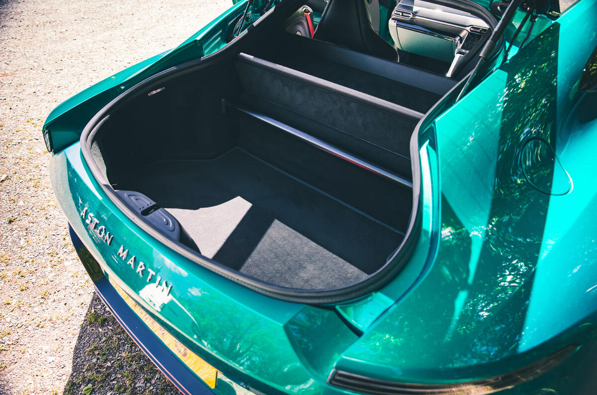 Aston Martin Vantage S review 2026 20
