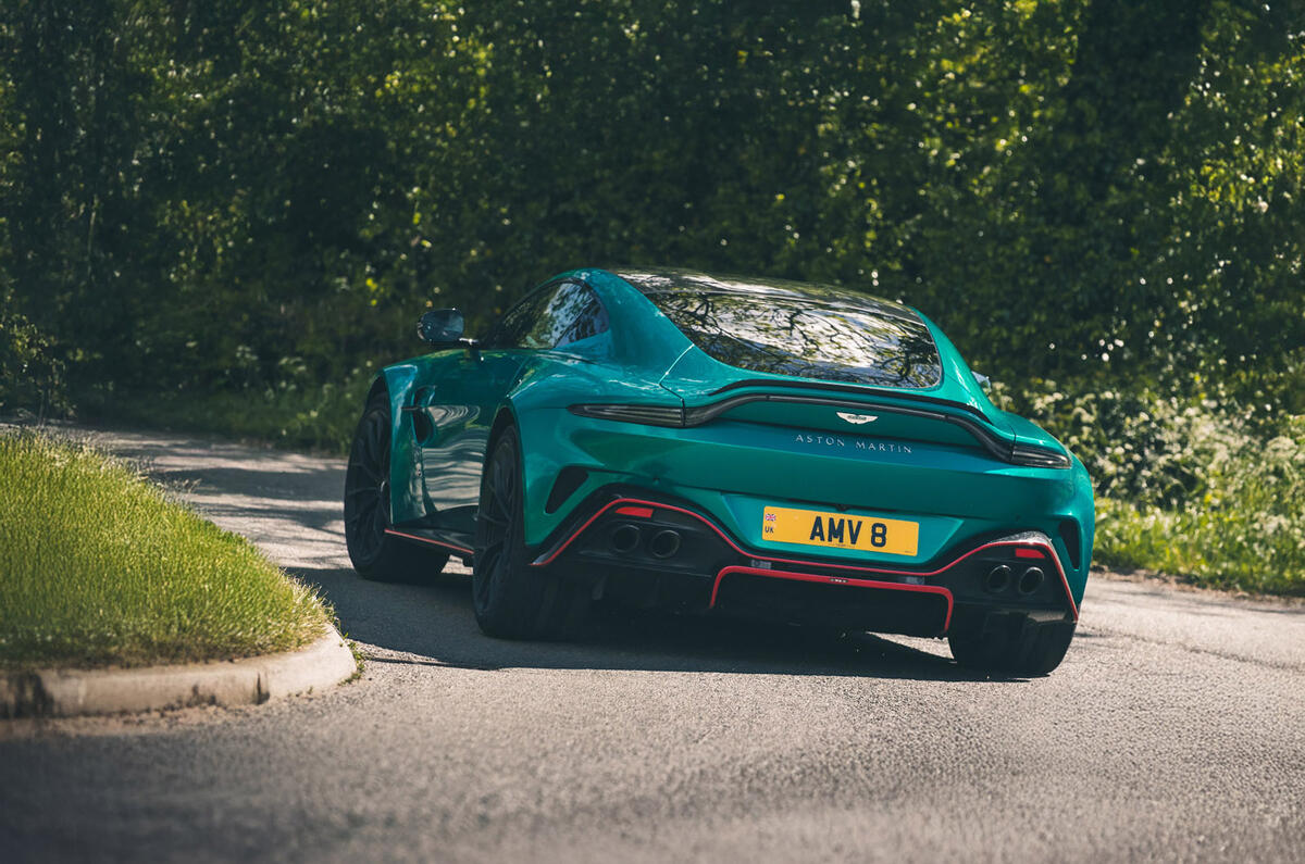 Aston Martin Vantage S review 2026 23