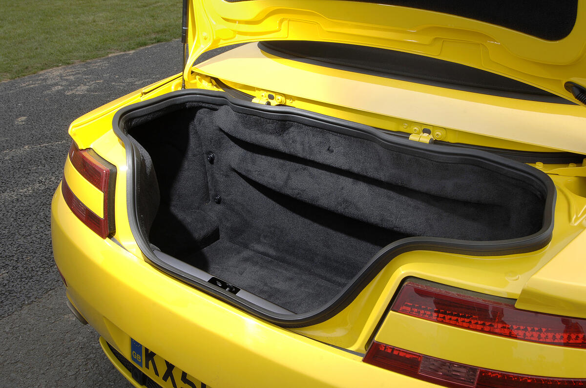 V8 Vantage Roadster's boot