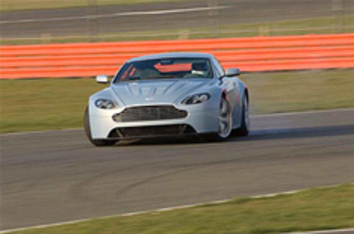 New York gets a race track