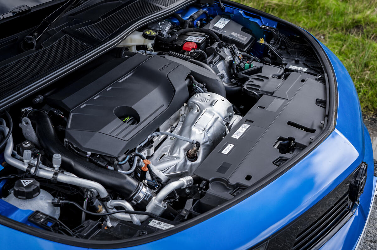 Astra Sports Tourer engine