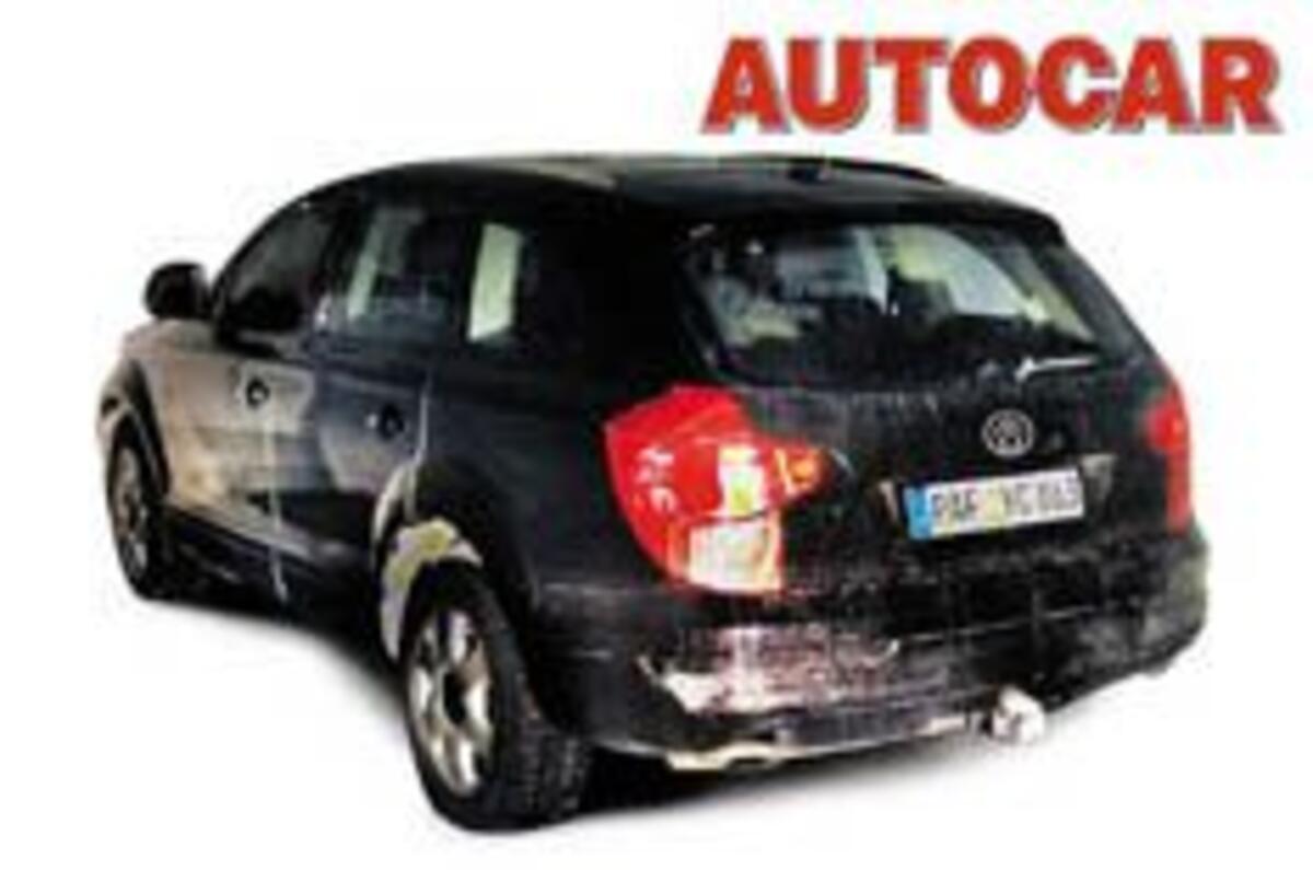 Audi Q7 breaks cover