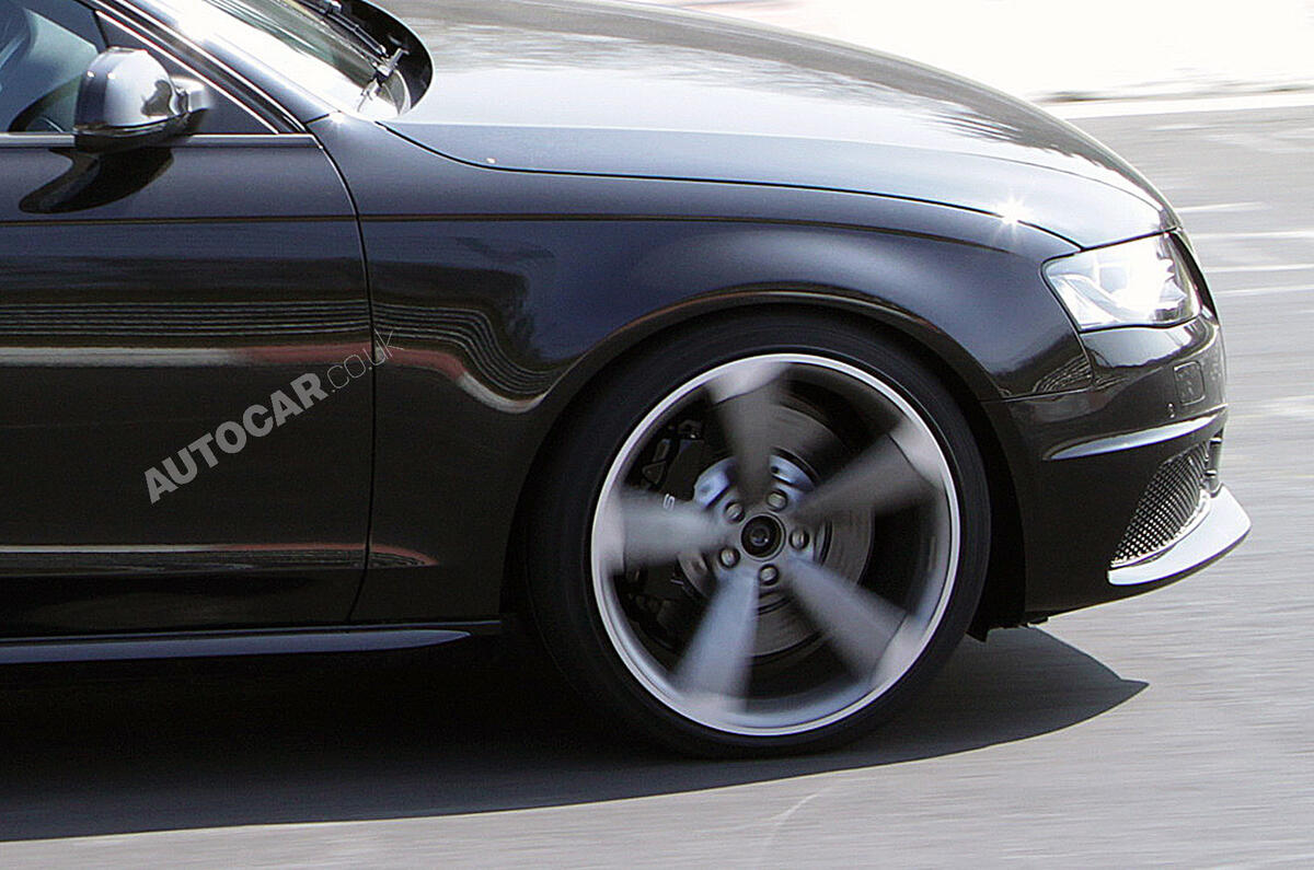 no title New Audi RS4 scooped