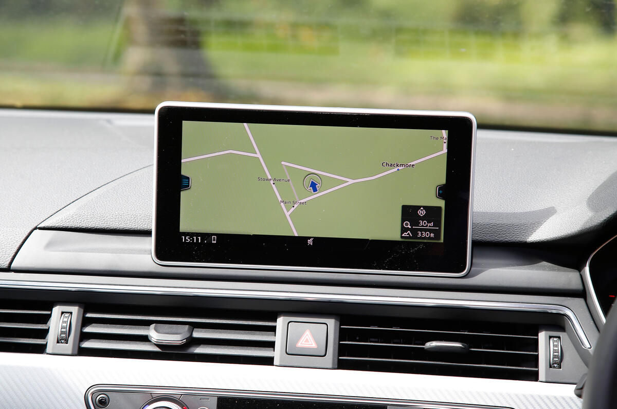 Audi A4 Allroad MMI infotainment