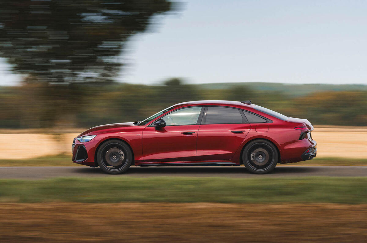 Audi A6 review 2025 02 side panning