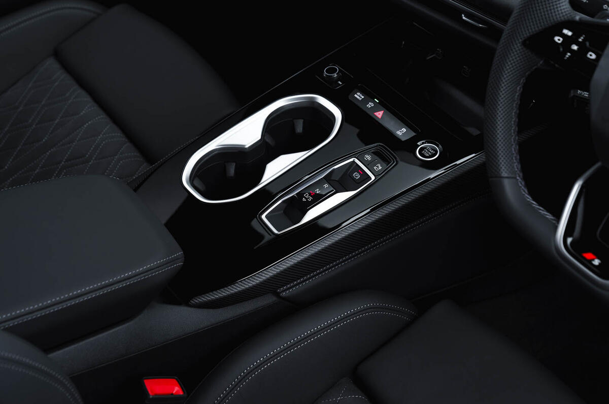 Audi A6 review 2025 19 centre console