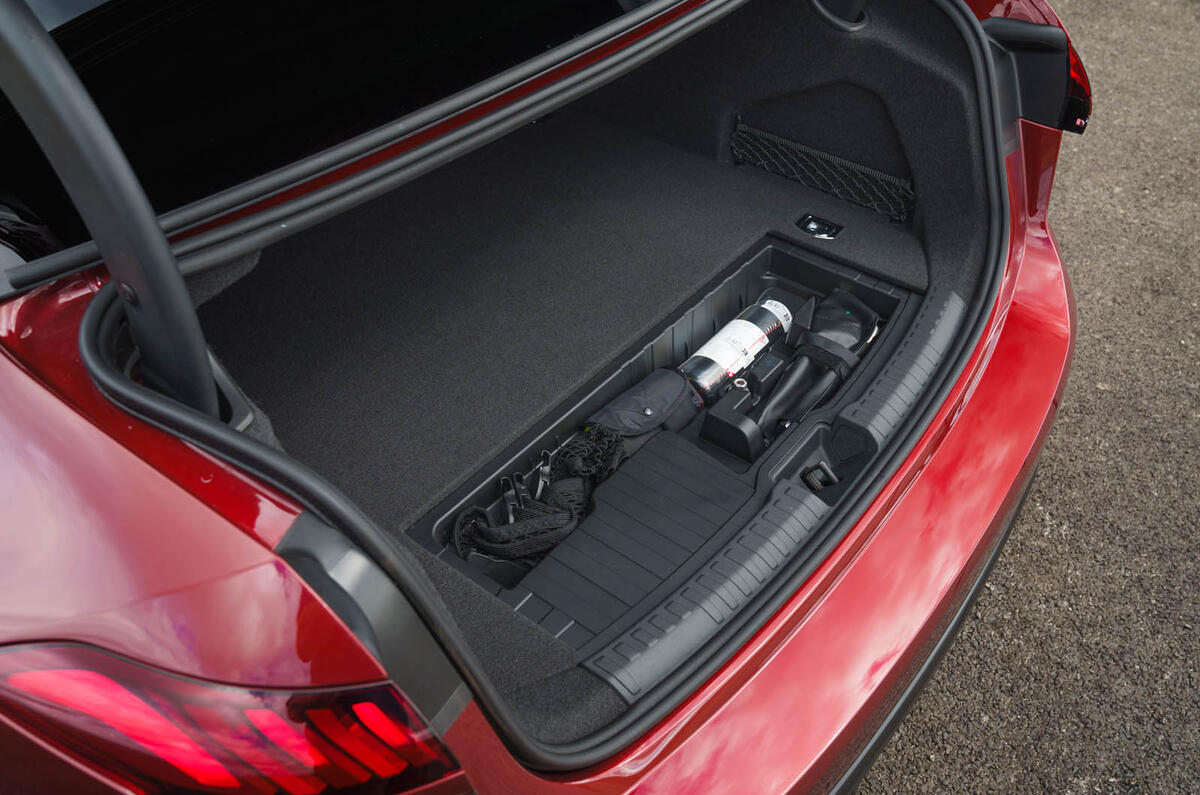 Audi A6 review 2025 26 boot