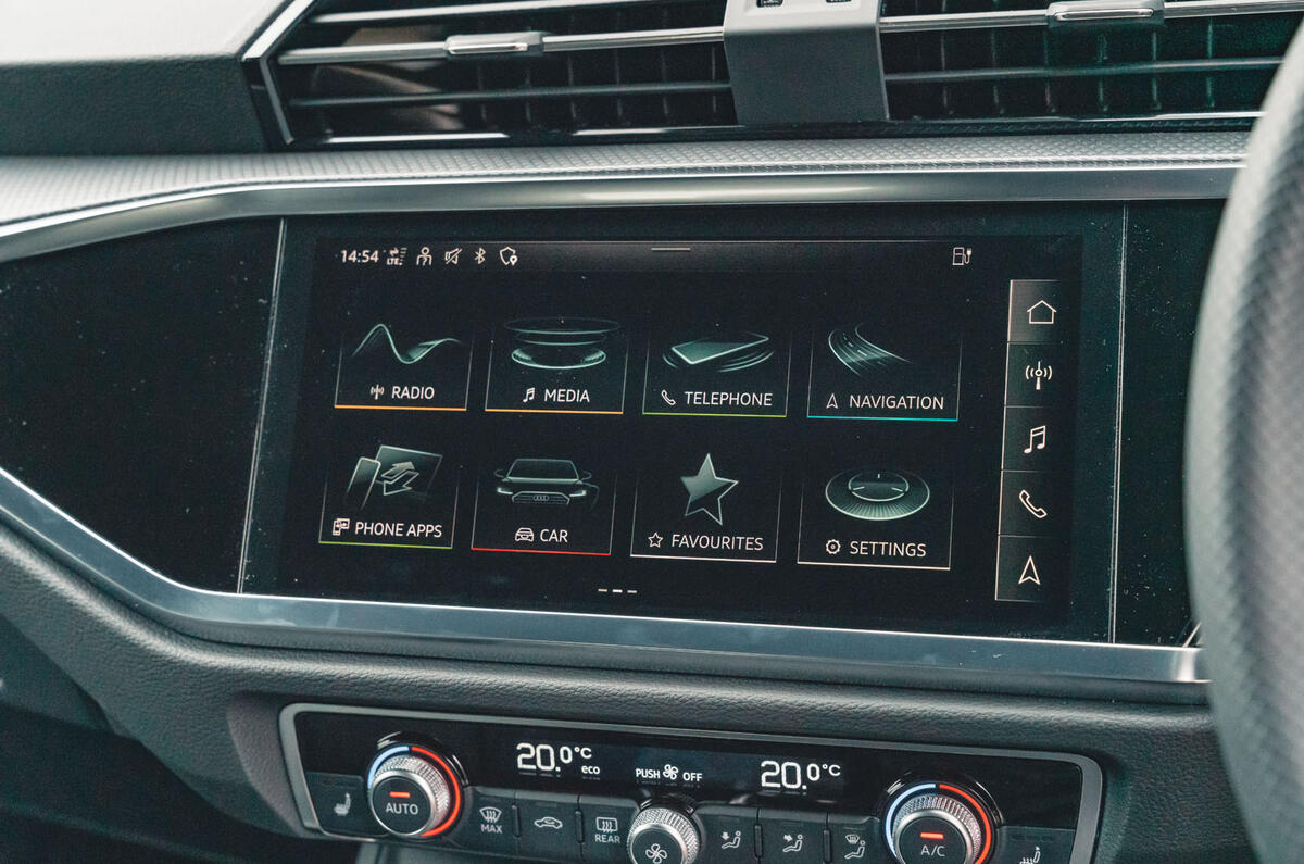 audi q3 45 tfsi sportback review 2024 13 infotainment audi q3 45 tfsi sportback review 2024 13 infotainment