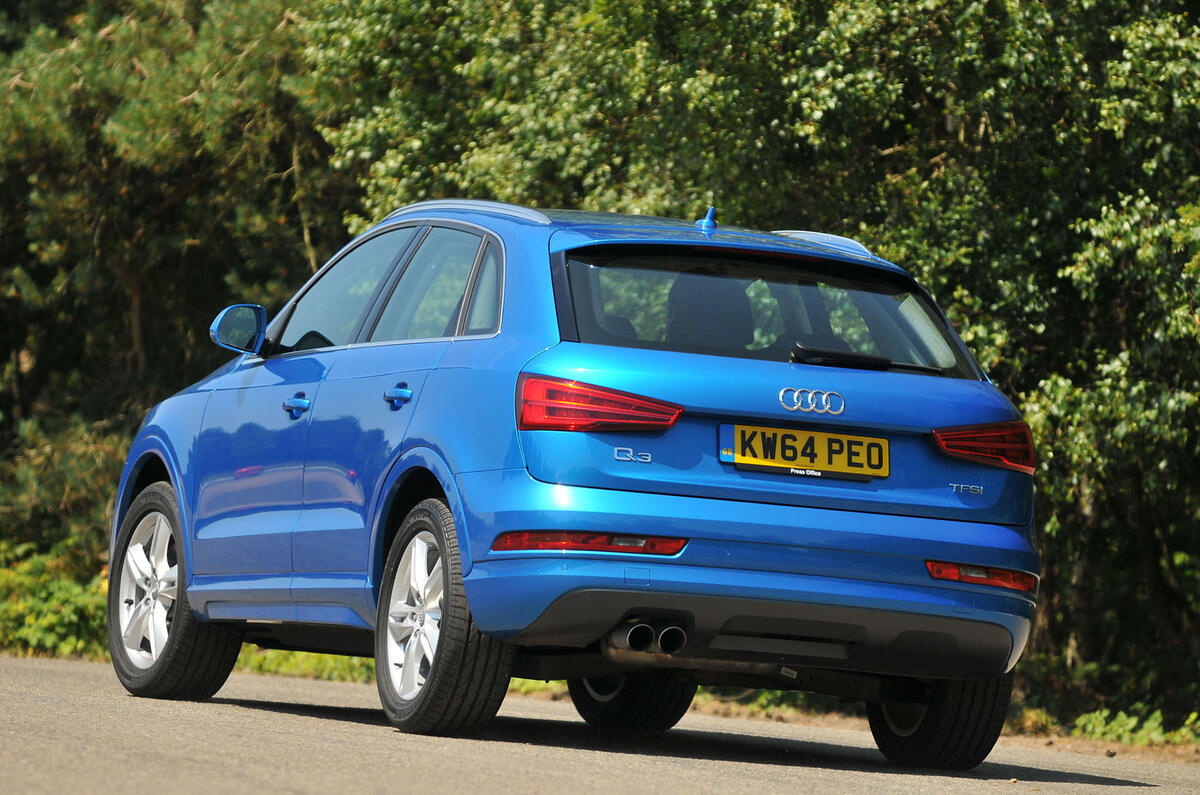 Audi Q3 rear cornering