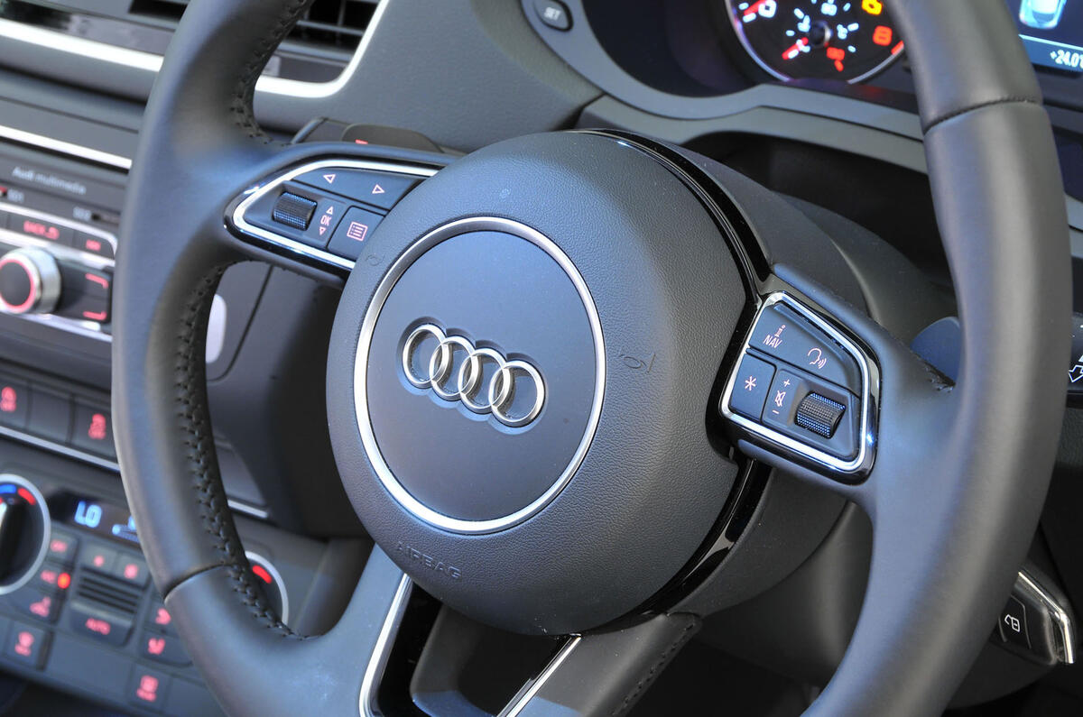 Audi Q3 steering wheel