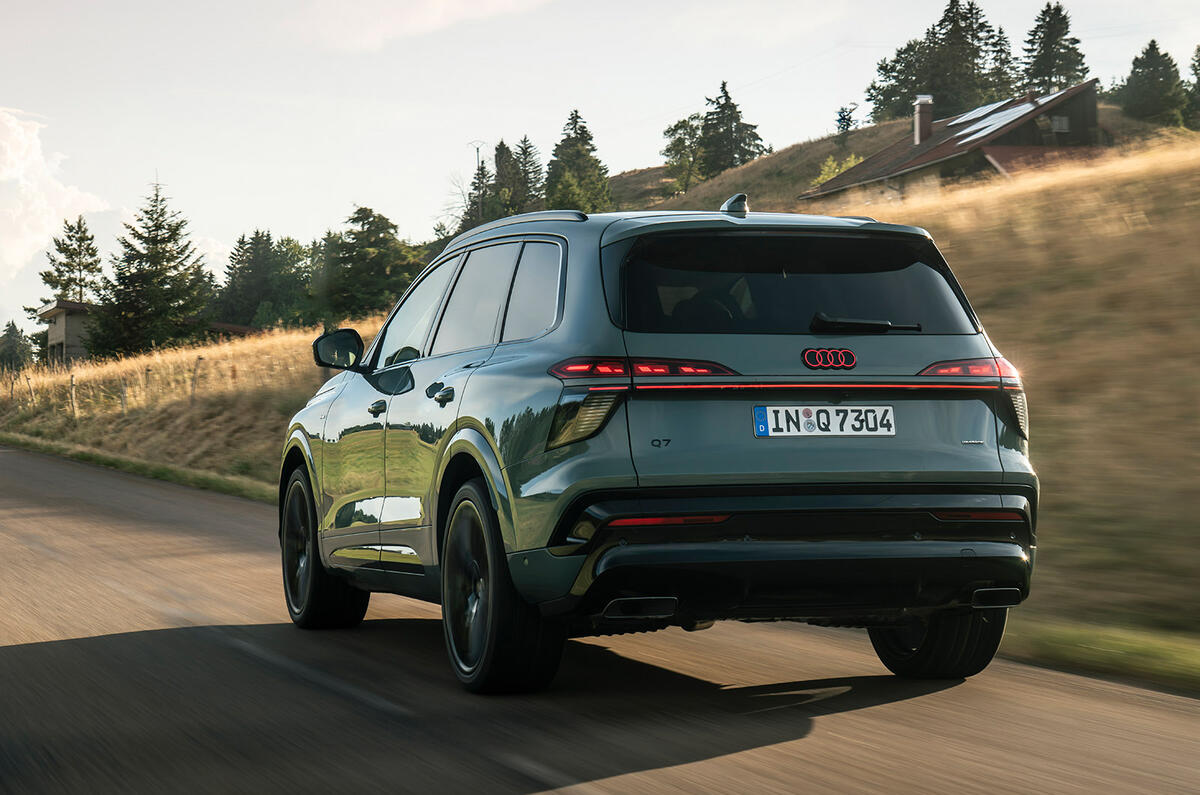 Audi Q7 2026 003