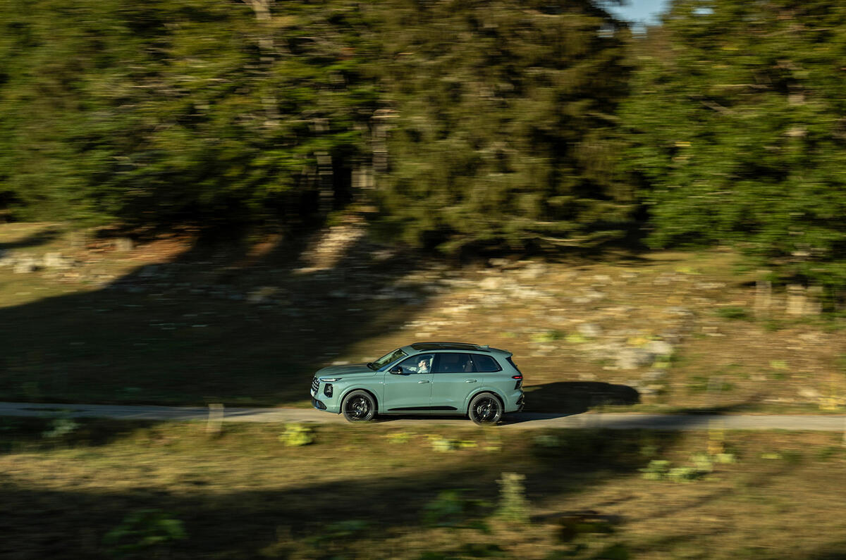 Audi Q7 2026 024