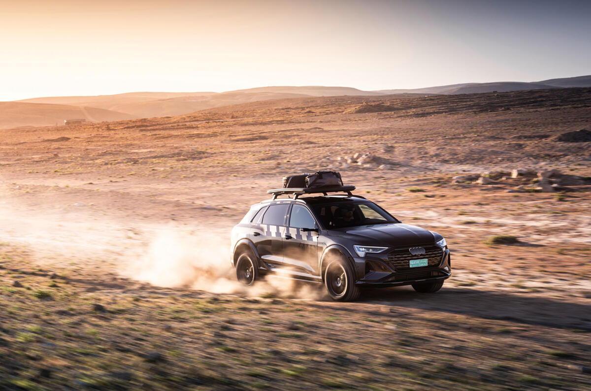 audi q8 dakar review 2023 15 tracking off road audi q8 dakar review 2023 15 tracking off road