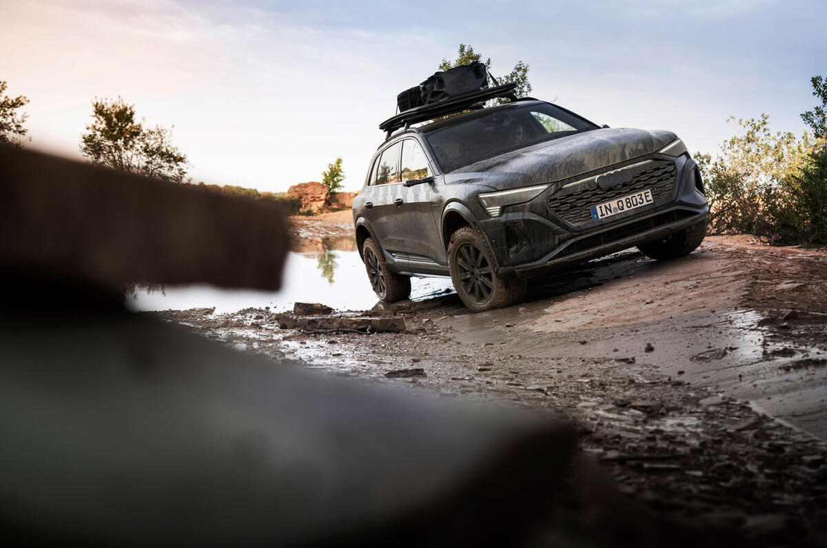 audi q8 dakar review 2023 21 static frton audi q8 dakar review 2023 21 static frton