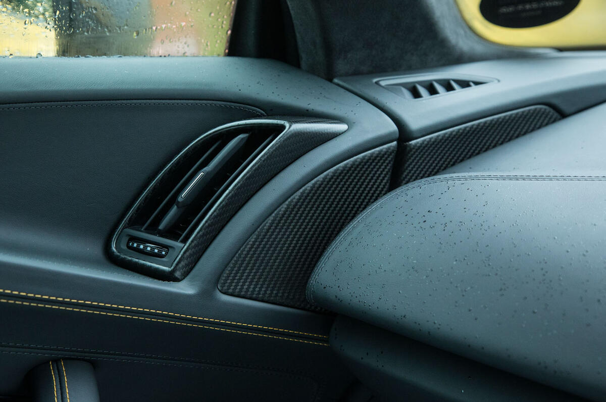 The Audi R8's ventilation system