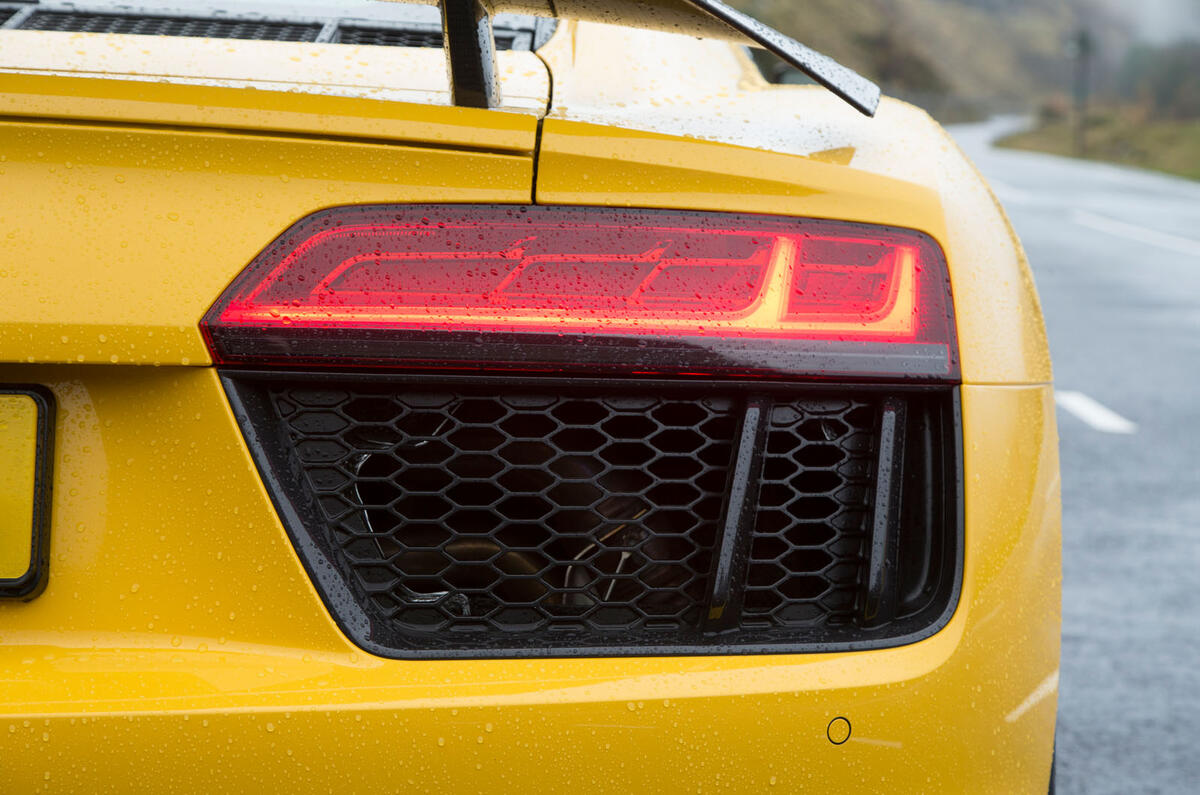 The R8 rear lights also used Audi's LED lights