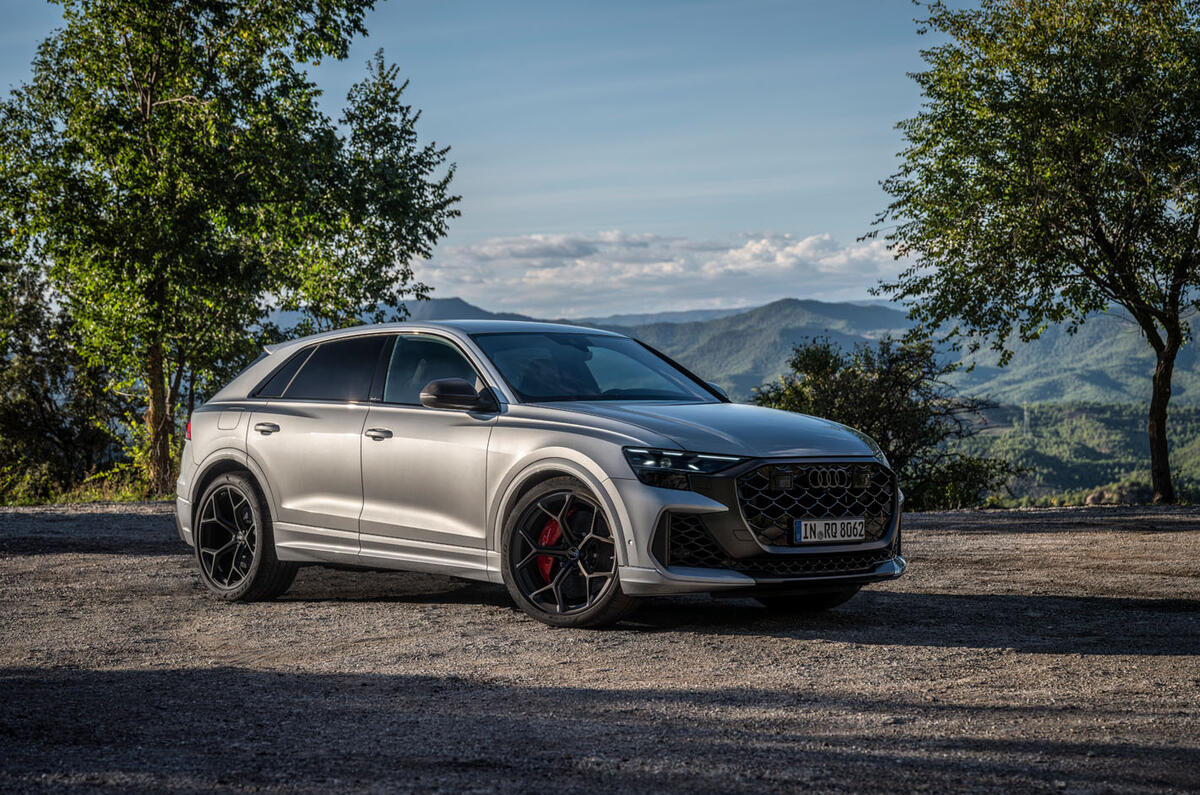 Audi RS Q8 2024 review front static 3184 Audi RS Q8 2024 review front static 3184