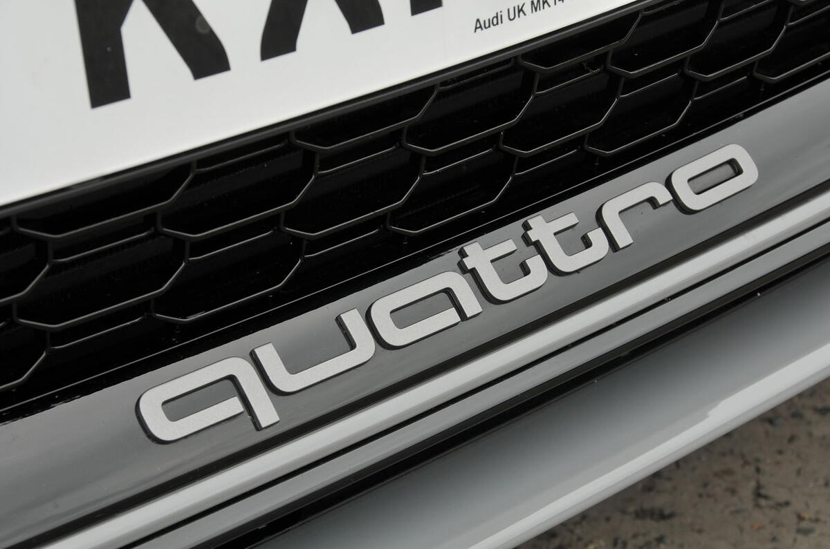 Audi RS3 quattro badging