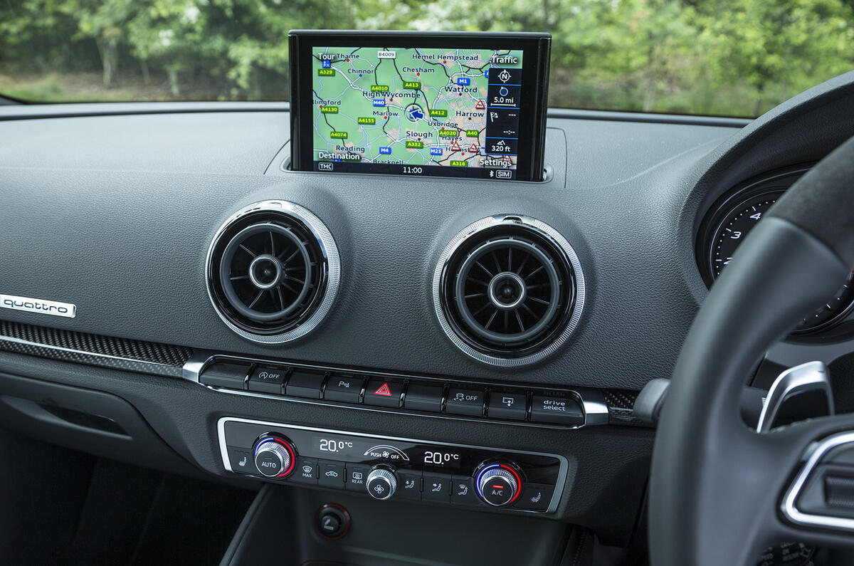 Audi RS3 Sportback MMI infotainment system