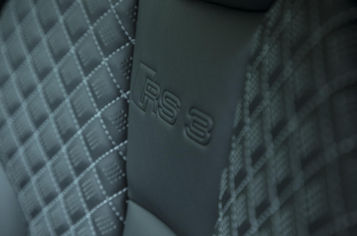 Audi RS3 Sportback diamond-quilted seats