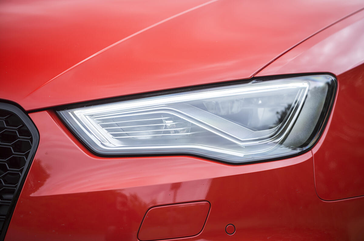 LED lights on the Audi RS3