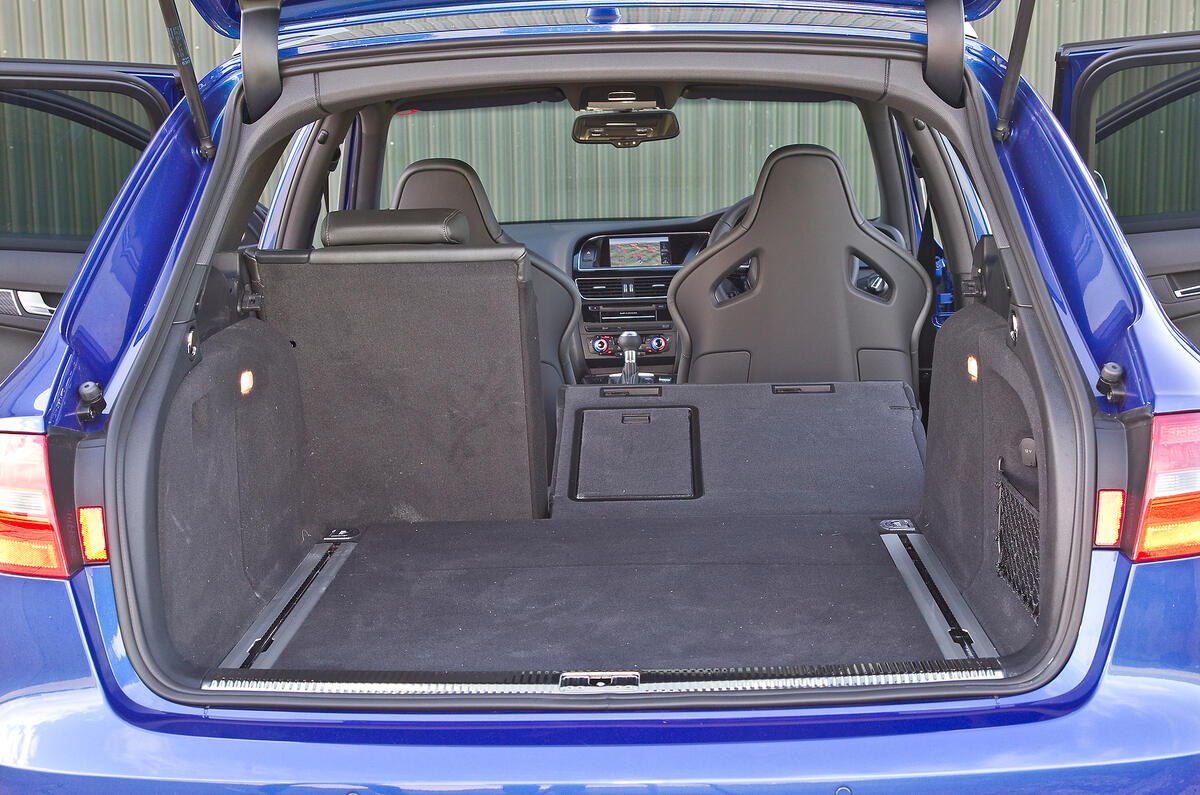 Audi RS4 Avant's boot