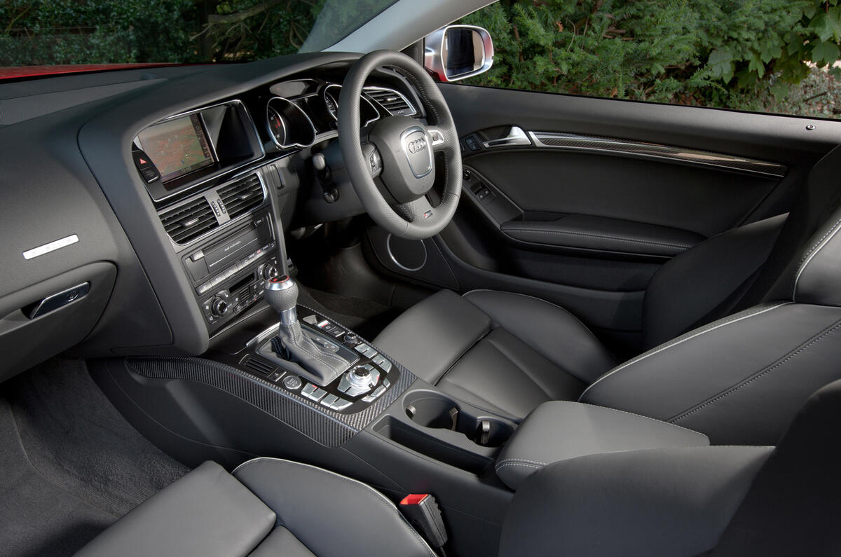 Audi RS5 interior