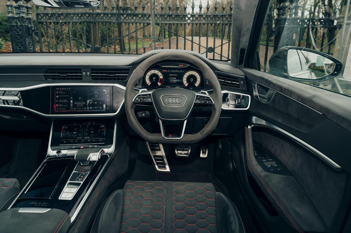 Audi RS6 GT review 2025 010 dash Audi RS6 GT review 2025 010 dash