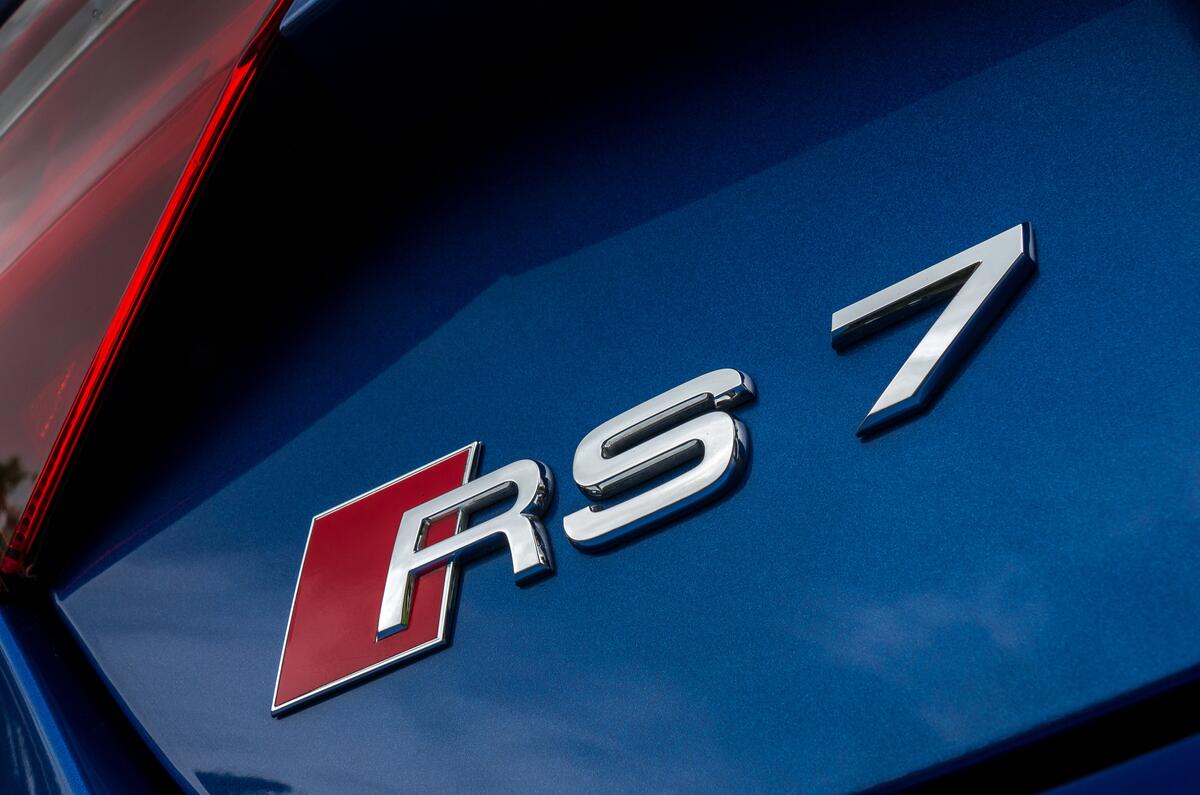 Audi RS7 badging