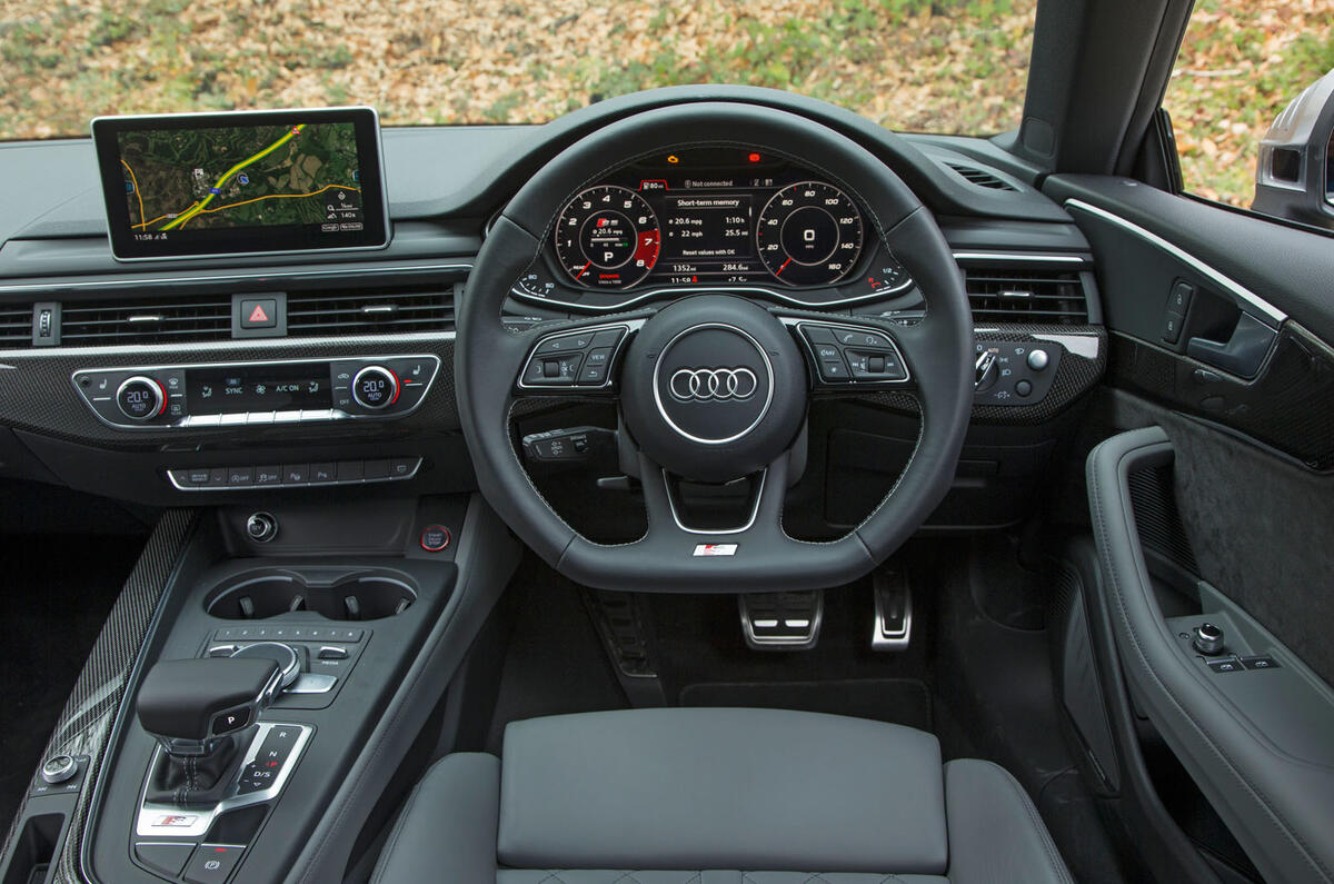 Audi S5 dashboard