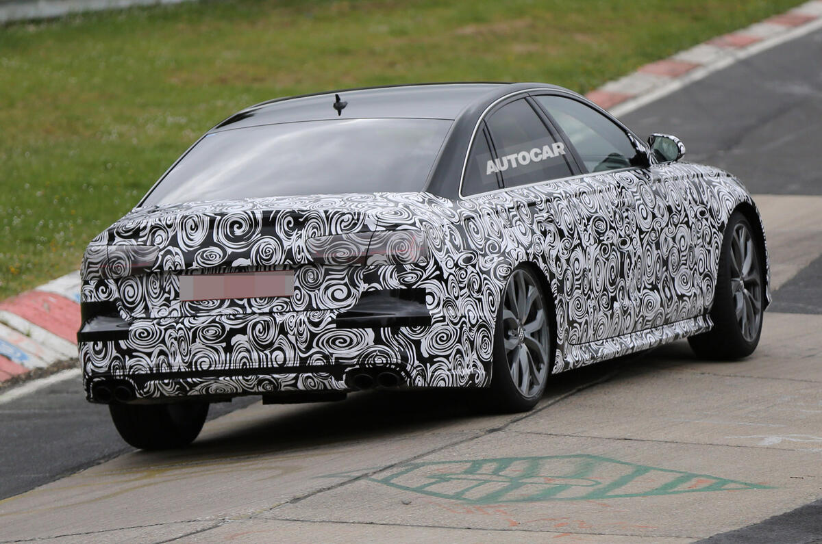 Facelifted Audi S6 spotted ahead of Paris motor show debut